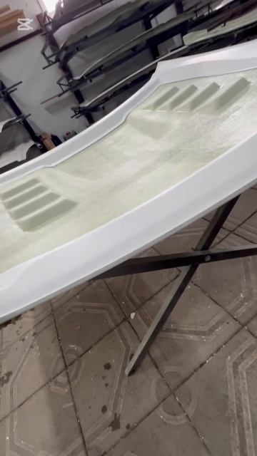 BMW E 92 капот из стеклопластика.