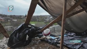 Рухнувшие деревья и улетевшая крыша: в Старом Осколе устраняют последствия непогоды