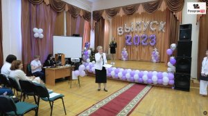 Трогательная речь директора на последнем звонке
