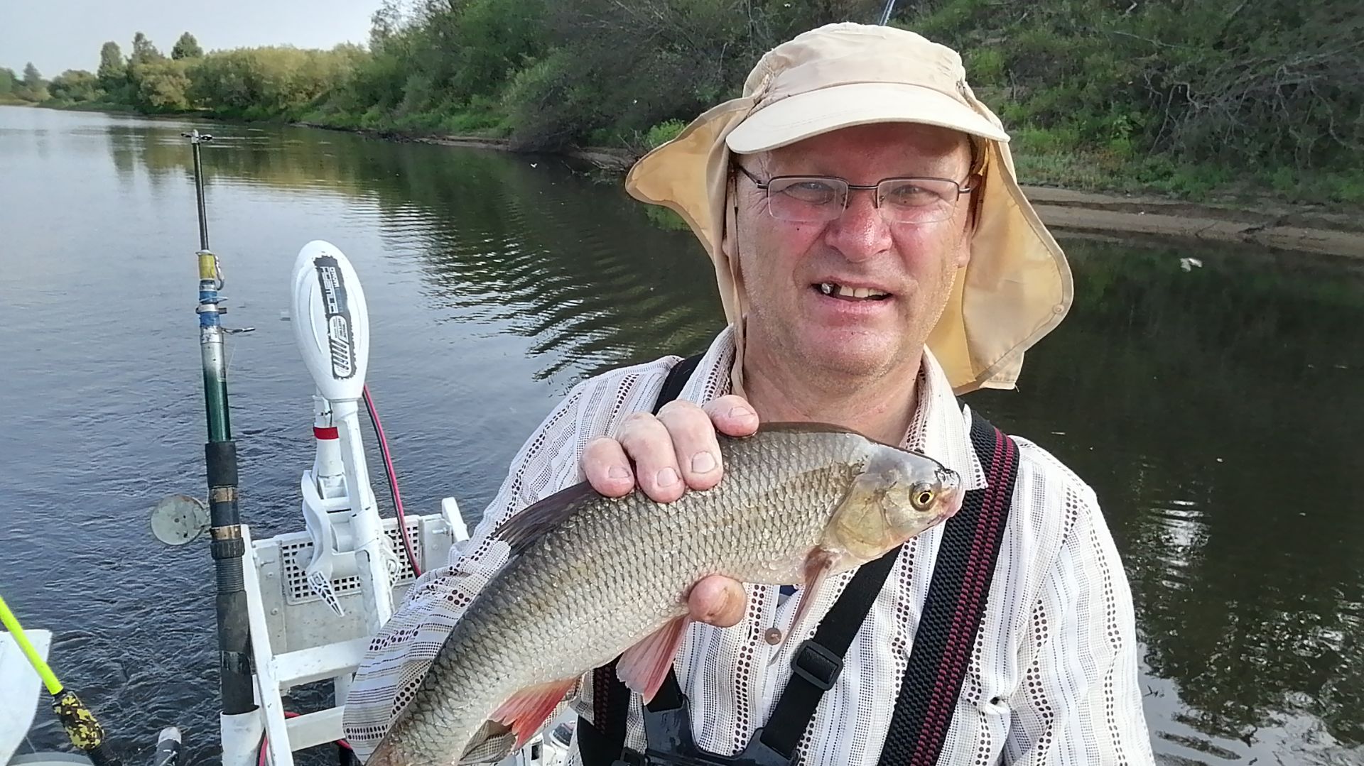 ЛОДОЧНЫЙ  МОТОР ПУЛЯ -5  для  троллинга. Постановка- Александра  Белых. Урдомская студия ДЕБЮТ.