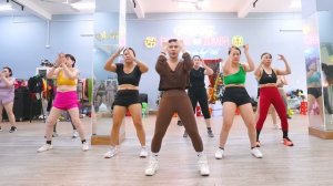 Eva Zumba 260202