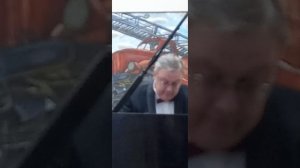 4. В А Моцарт Соната Си-бемоль мажор в 3 частях Исполняет Сергей Терехов.mp4