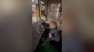 Гуляем с Макаром. Музей метро.