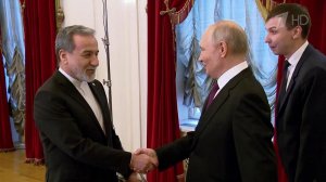 Путин: Москва будет делать все для того, чтобы мир на Ближнем Востоке наступил как можно быстрее.