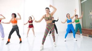 Eva Zumba 260220
