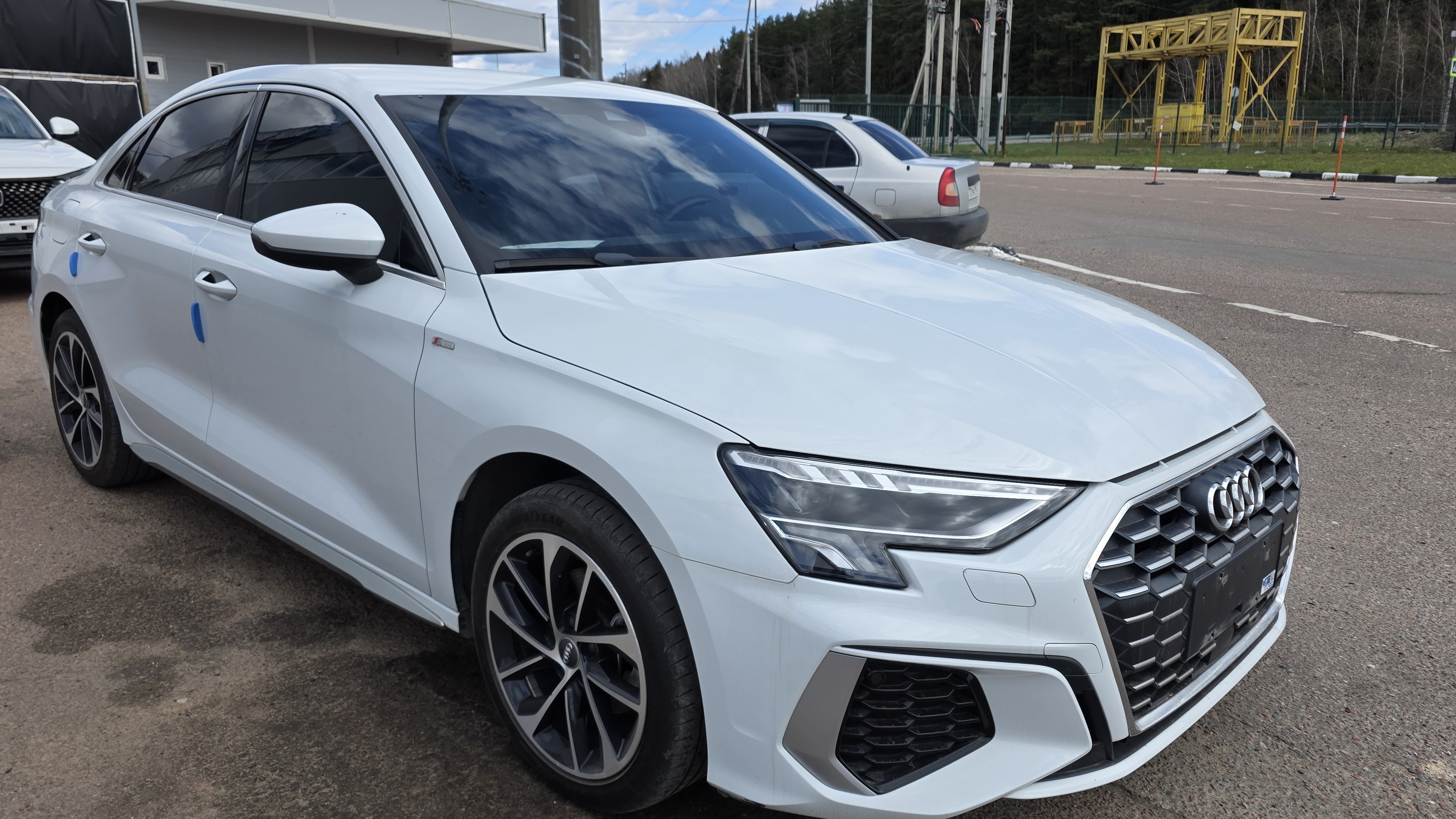 Audi A3 1.4л 150 лс под заказ из Китая