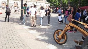 7 Иду за Ромой и наблюдаю удивленных туристов