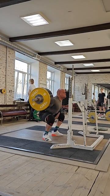 Видео от Михаил Кадочников