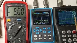 145. Два осциллографа сразу В горячей и холодной частях блока питания TL431 Частота плывёт   16-30