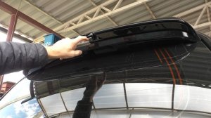 Замена заднего спойлера двери багажника на Toyota Land Cruiser Prado 3,0D Тойота Ленд Крузер Прадо