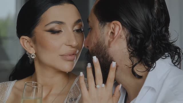 Гусейн & Амина смотреть онлайн