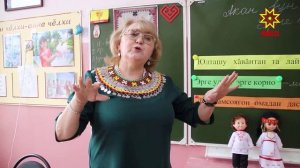 Таджик, узбек, мари халăхĕсен ывăл-хĕрĕ чăвашла калаçать, сăвăсем çырать