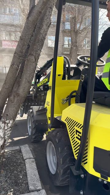 КОММУНАЛЬНЫЕ РАБОТЫ РЖД, МИНИ-ТЕХНИКА МАКСТЕМ ОБСЛУЖИВАЕТ ГОРОД, СПЕЦТЕХНИКА ДЛЯ РАБОТЫ В ГОРОДЕ