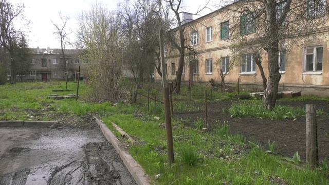 Мошенники убедили пенсионерку отдать курьеру деньги и золотые украшения