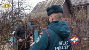 СОТРУДНИКИ МЧС ЖЕЛЕЗНОГОРСКА ПРОВЕЛИ ОЧЕРЕДНОЙ ПРОТИВОПОЖАРНЫЙ РЕЙД НА ДАЧНЫХ УЧАСТКАХ