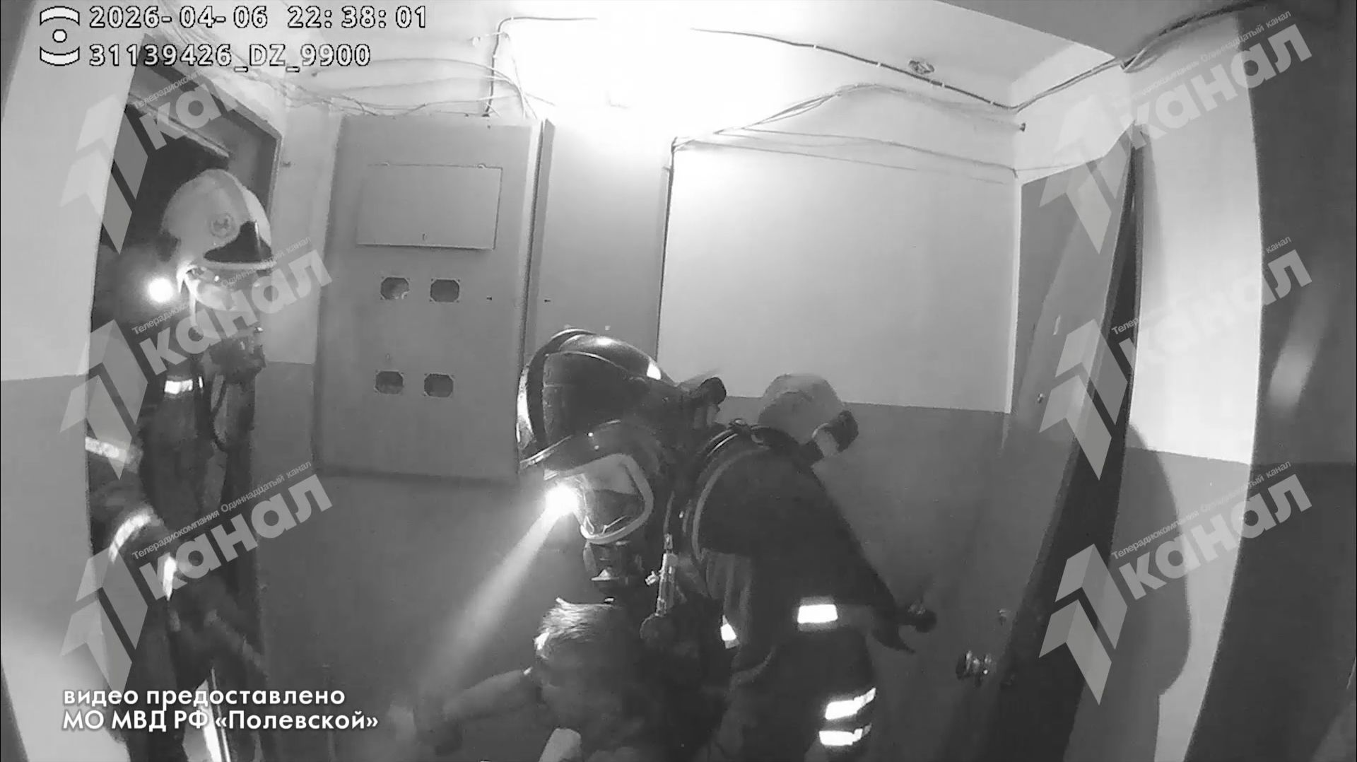 Герои в погонах