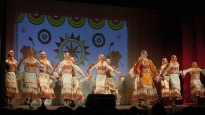 Танец "Саратовские переборы" - учащиеся ДШИ и ХК "Феникс"