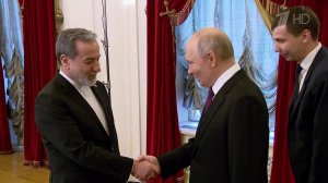 Глава иранского МИД Аббас Аракчи поблагодарил Россию за солидарность.