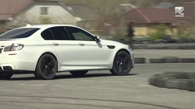 В Карачаево-Черкесии дали старт новому мотосезону