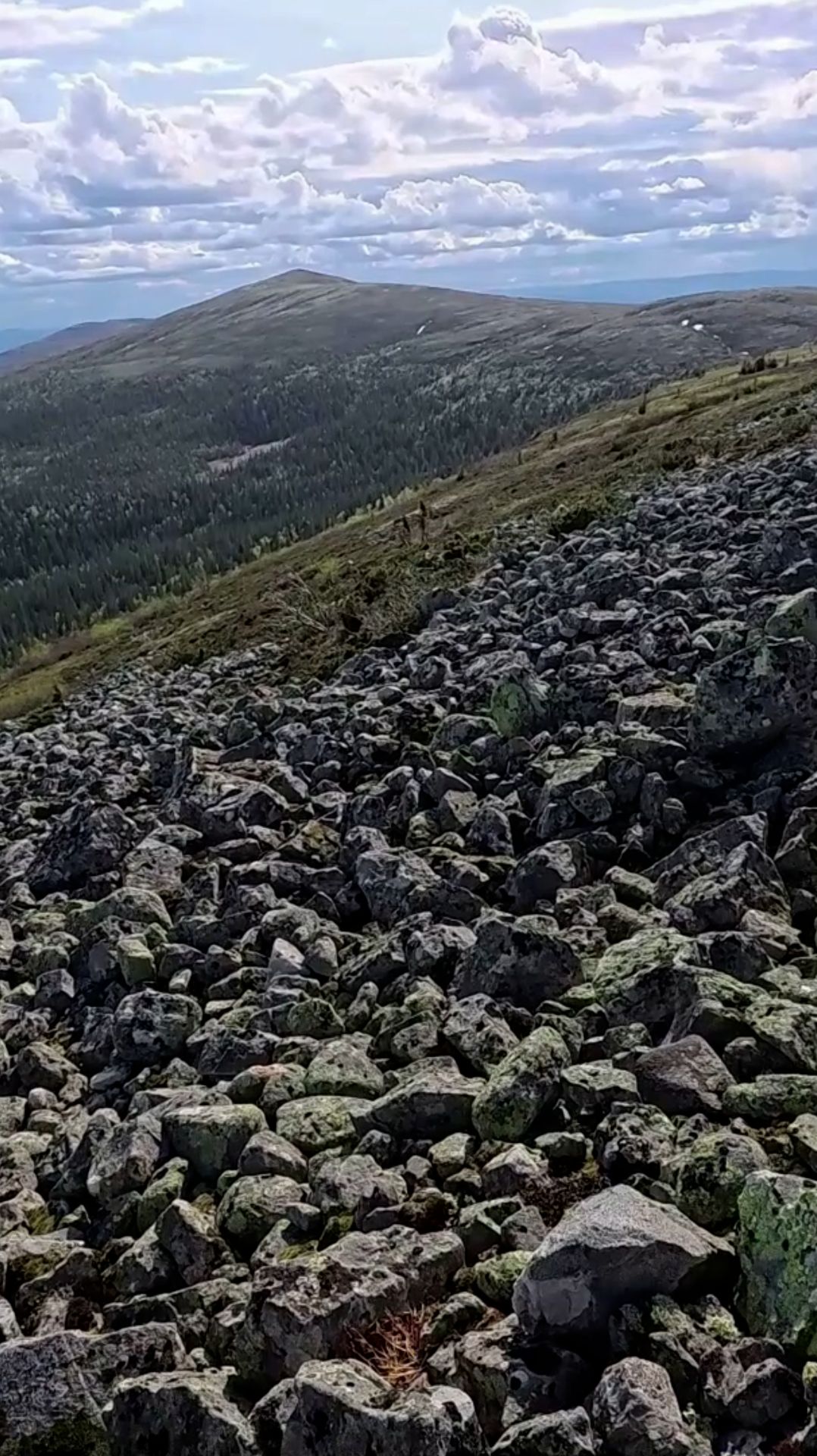 День 2. Траверс горы Железная