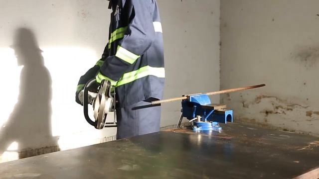 Как работают Аккумуляторные гидравлические ножницы Edilgrappa F150N-E