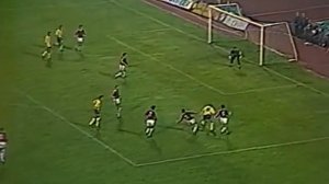 Чемпионат СССР по футболу 1990 год . Динамо Киев - Спартак Москва 3 : 1 .