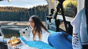 Одиночный кемпинг в лесистых горах на авто. Собираю и готовлю грибы.