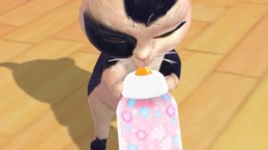 Маленький Котёнок играет милый котик Видео для детей Мультфильм Для детей