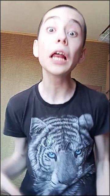 МИША играет в СЛОВА
