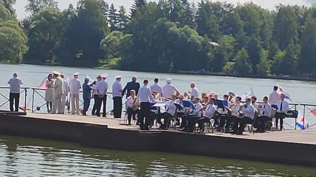 марш моряков "Экипаж - одна семья"