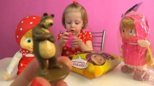 Распаковка： Кукла Маша игрушка - повторюшка танцует и п