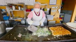 ГИГАНТСКИЙ ПАДЖОН ИЗ МОРЕПРОДУКТОВ, ПРИГОТОВЛЕННЫЙ БЕЗ ОСТАНОВКИ В КОРЕЕ, -