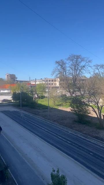 28.04.2026.Керчь.Крым.Обзор благоустройства придомовой территории двора  Д. №24, ул. Суворова.