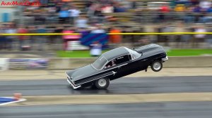 Драг‑рейсинг, гонка машин на 1/4 мили (402 метра)