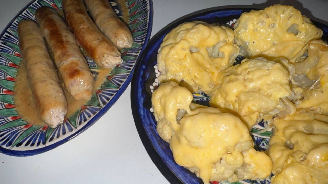 Цветная капуста под сыром, запеченная в духовке.