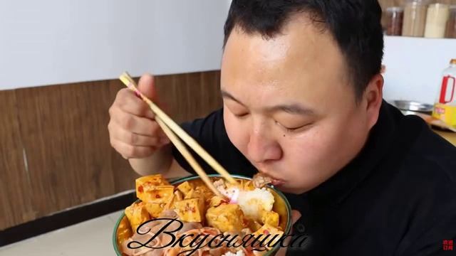 🔥【Секретный рецепт свиной грудинки】Тушеная свиная грудинка со специальным соусом для лапши.