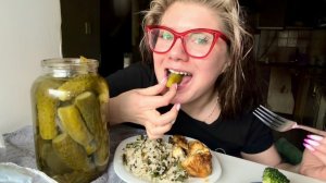 МУКБАНГ ЖЕНЩИНА РОЖДЕНА ДЛЯ ЛЮБВИ САМЫЙ БОГАТЫЙ МУЖЧИНА С ВЕРНОЙ ЖЕНОЙ И В ГОРЕ И В РАДОСТИ