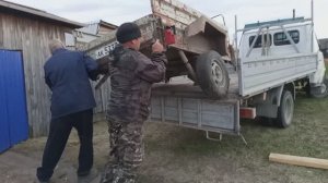 ЗАГРУЗИЛИ / ДЕЛА СДЕЛАЛИ / ДЕД ШУМИТ