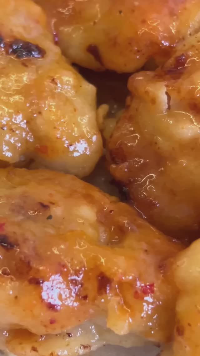 Рецепт сочной курочки в кляре и соусе 