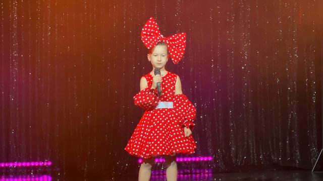 Микки Маус - Бажан Виктория