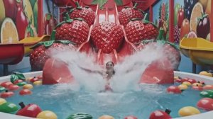 На какой из этих сказочных водных горок вы бы хотели прокатиться? Супер ASMR-волшебные водные горки