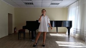 Варсегова Анастасия. Музыка Н. Наскалова, слова Н. Наскалова и Н. Павленко «Плечо к плечу»