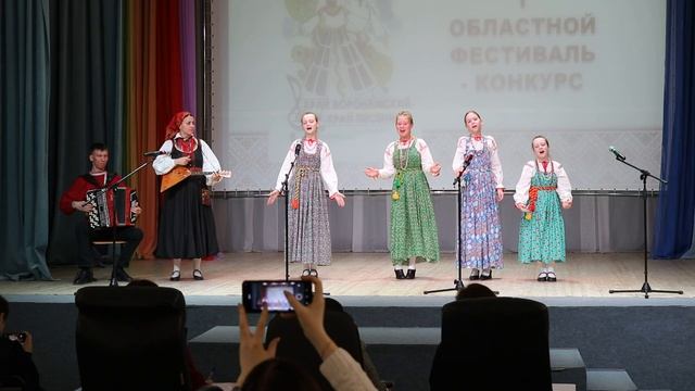 Фольклорный ансамбль «Варвара».