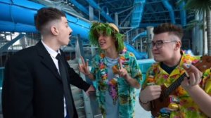 (А4) пронесли сладости в аквапарк!