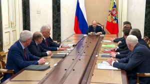 Киевский режим и его покровители перешли к открыто террористическим методам, заявил Владимир Путин