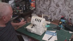 Оверлок Brother Lock 3034D. Разборка.Снятие шестерёнчатой пары...