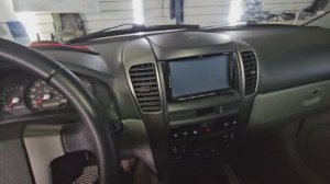 Как снять штатную магнитолу Киа Соренто 1 2006 2007 2008 2009 2010 2011 Правильно