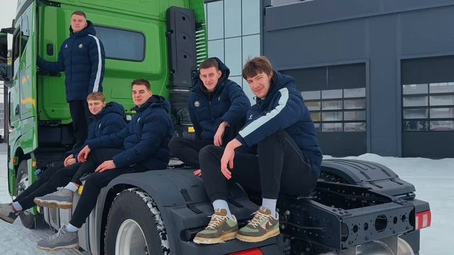 Казалось бы, что общего между компанией БигМашин и баскетболом? 🤔