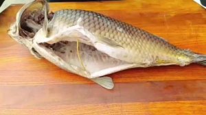 Карп потрошенный вяленый слабой соли