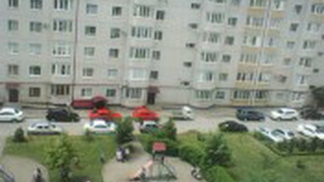 39)КВАРТИРА НА УЛИЦЕ  РОДОССКАЯ  3